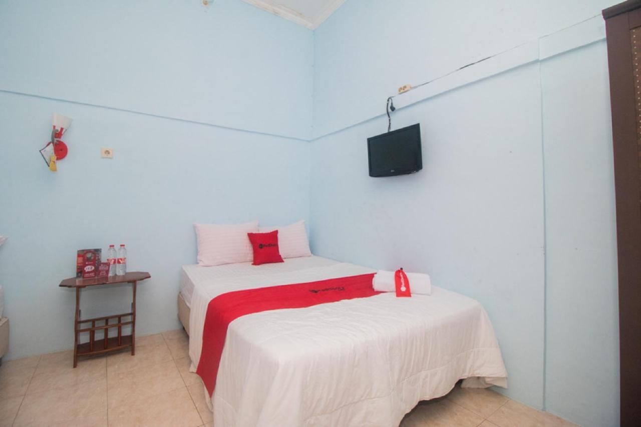 Reddoorz Near Pantai Boom Hotel Banyuwangi  Luaran gambar